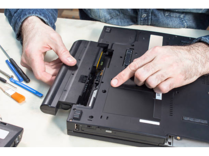 How to Choose a Laptop Battery — Without Mistakes